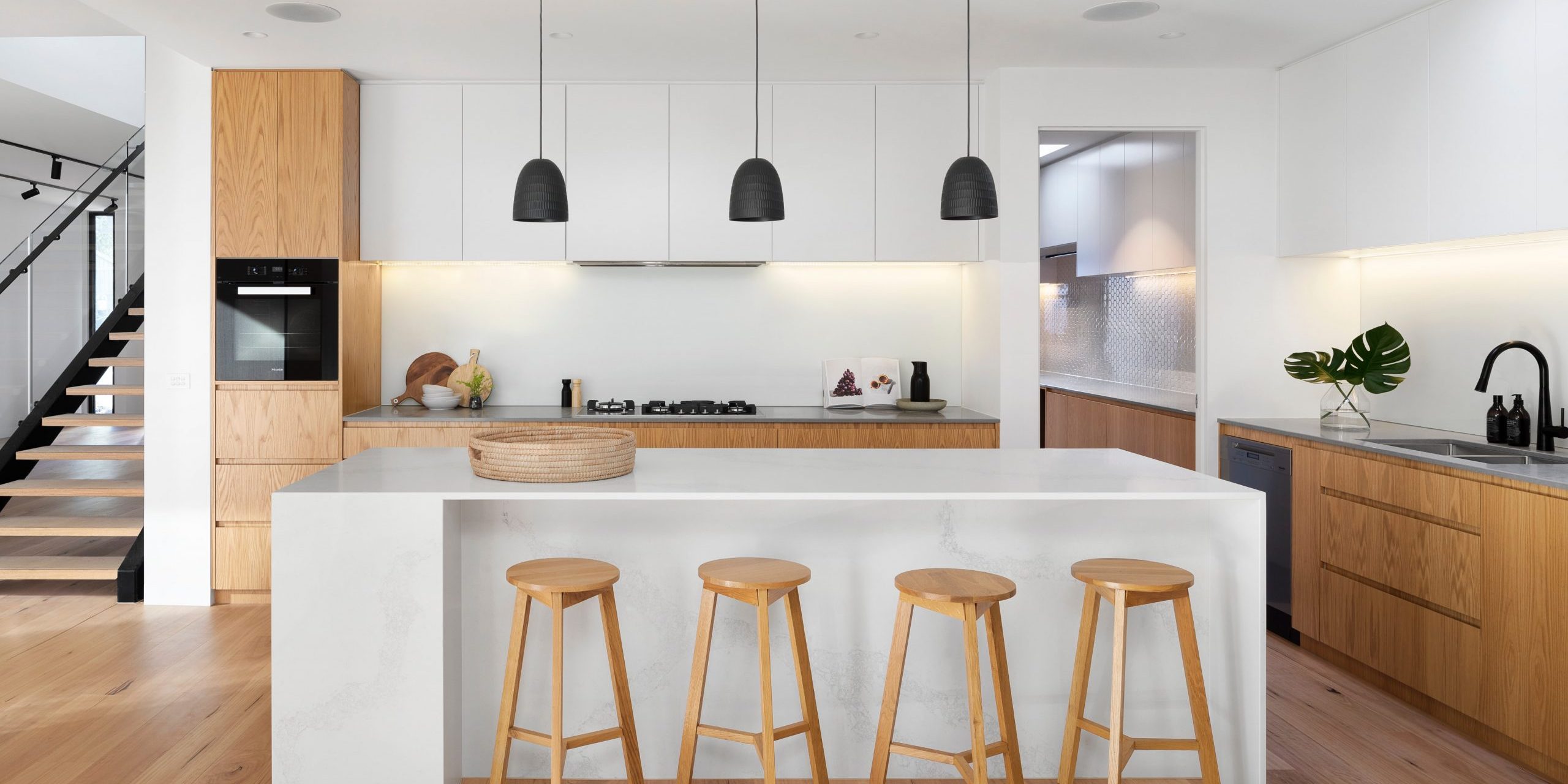 contemporary-minimal-kitchen-open-shelving